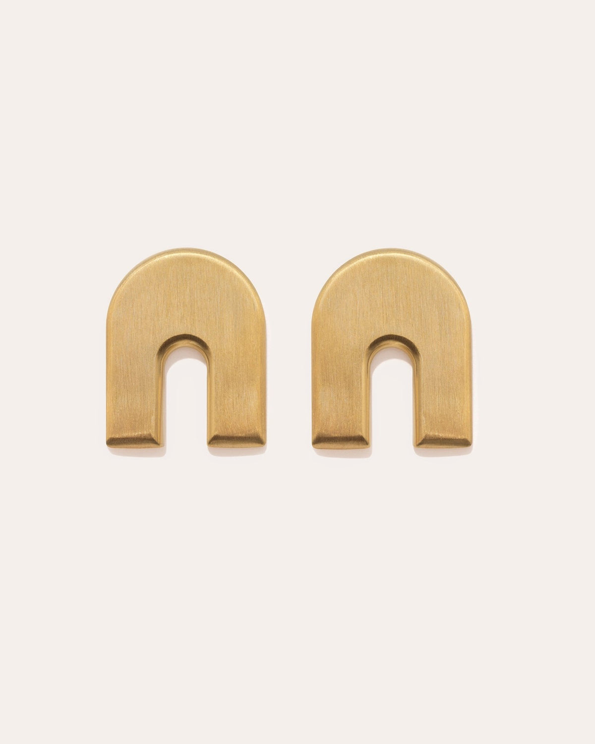 Iris Arch studs in gold vermeil.