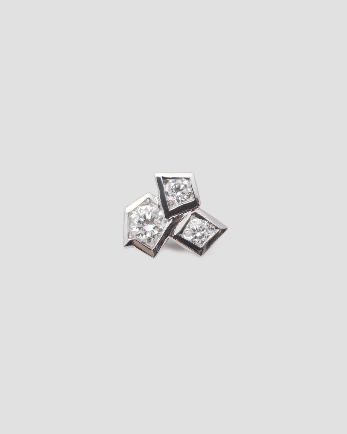 Triptych labret in 14k white gold.