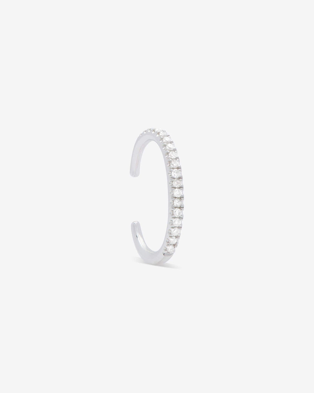 Avant earcuff in 14k white gold, detail view.