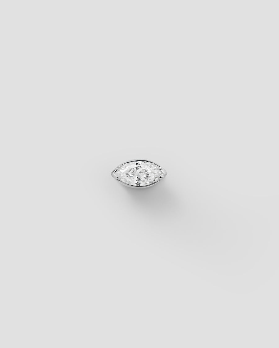 Andromis necklace with a 14k white gold charm on an 18k white gold chain, detail view.