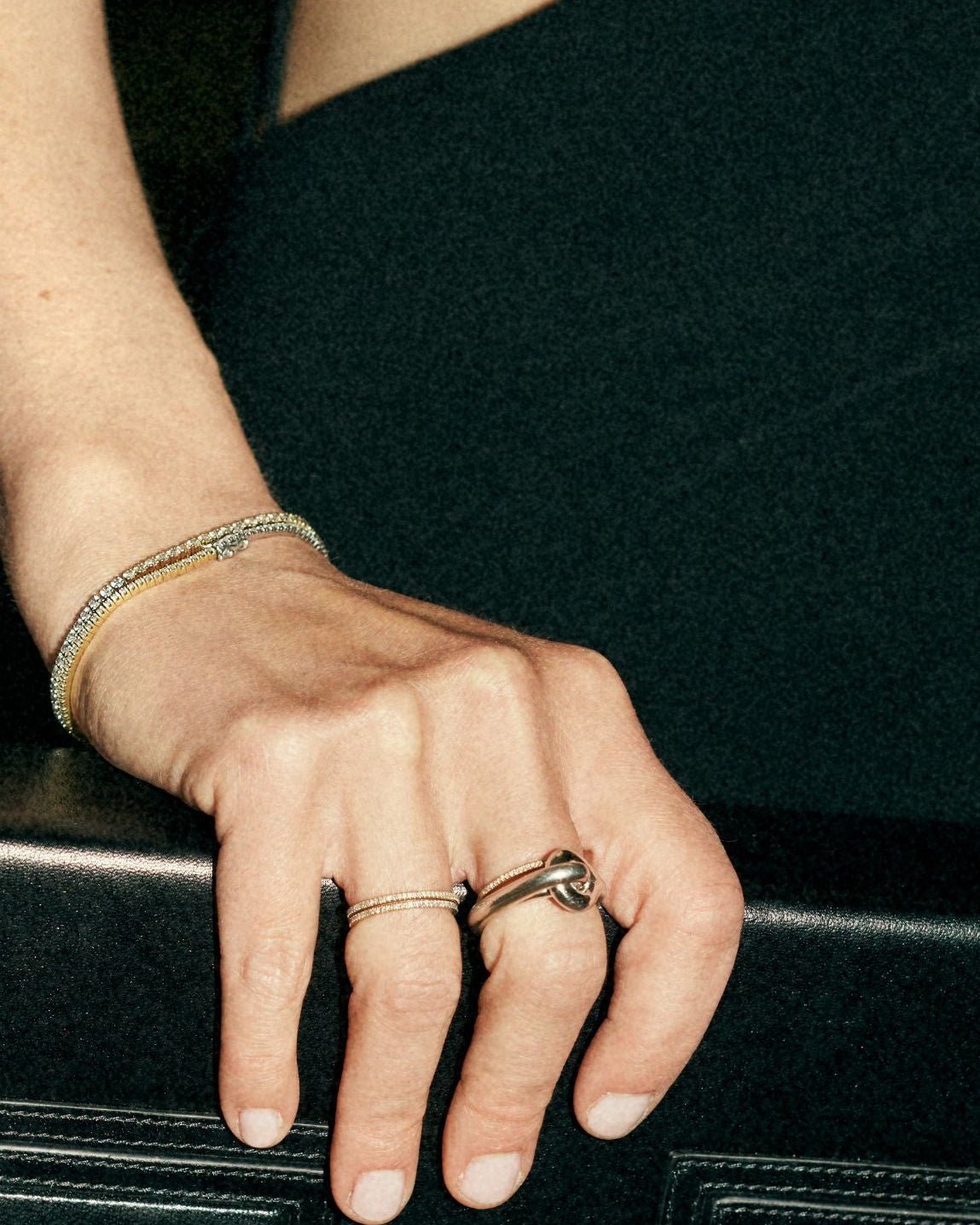 Hera ring, detail view.