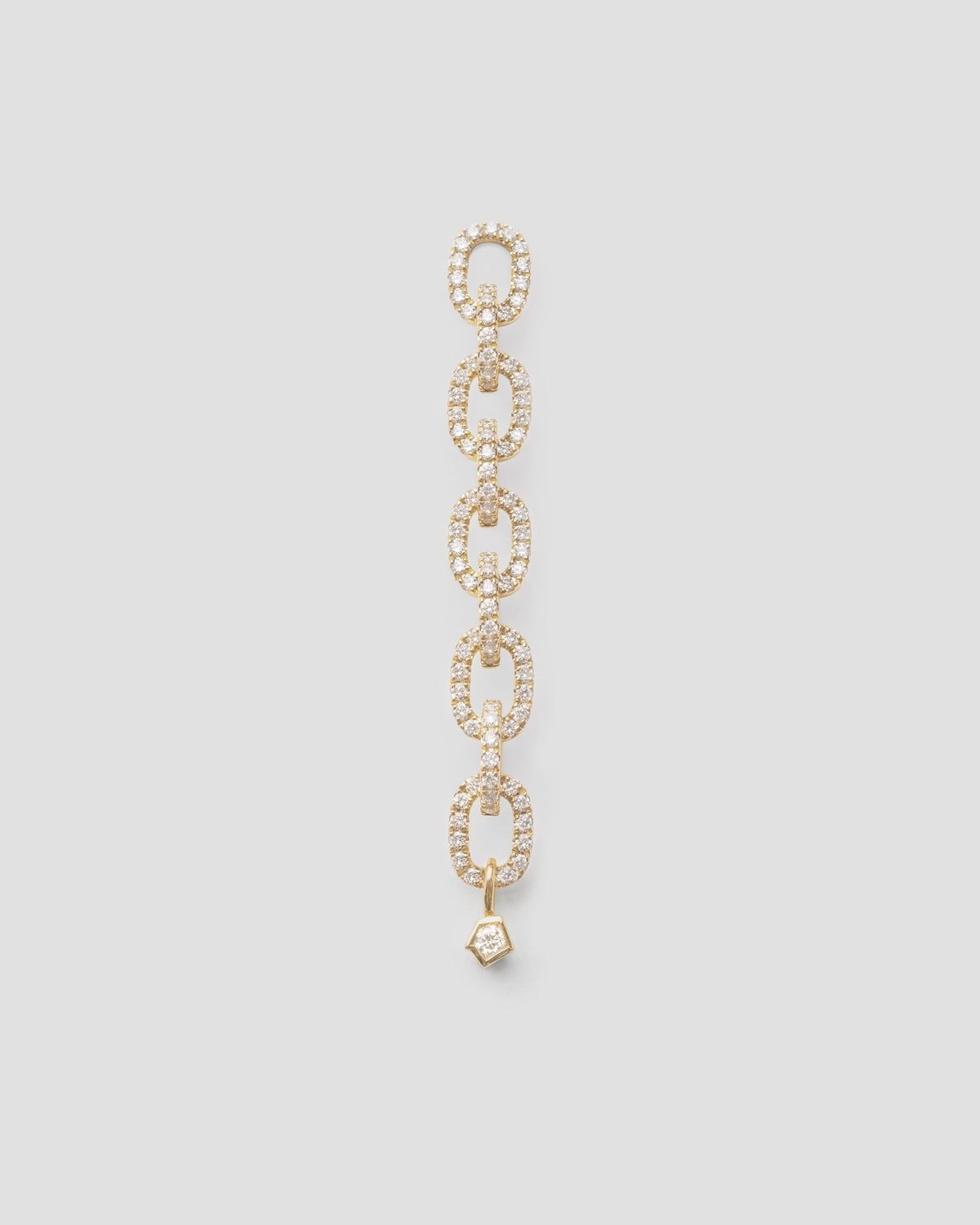 Echo link pendant in 14k yellow gold, set with a natural diamond.
