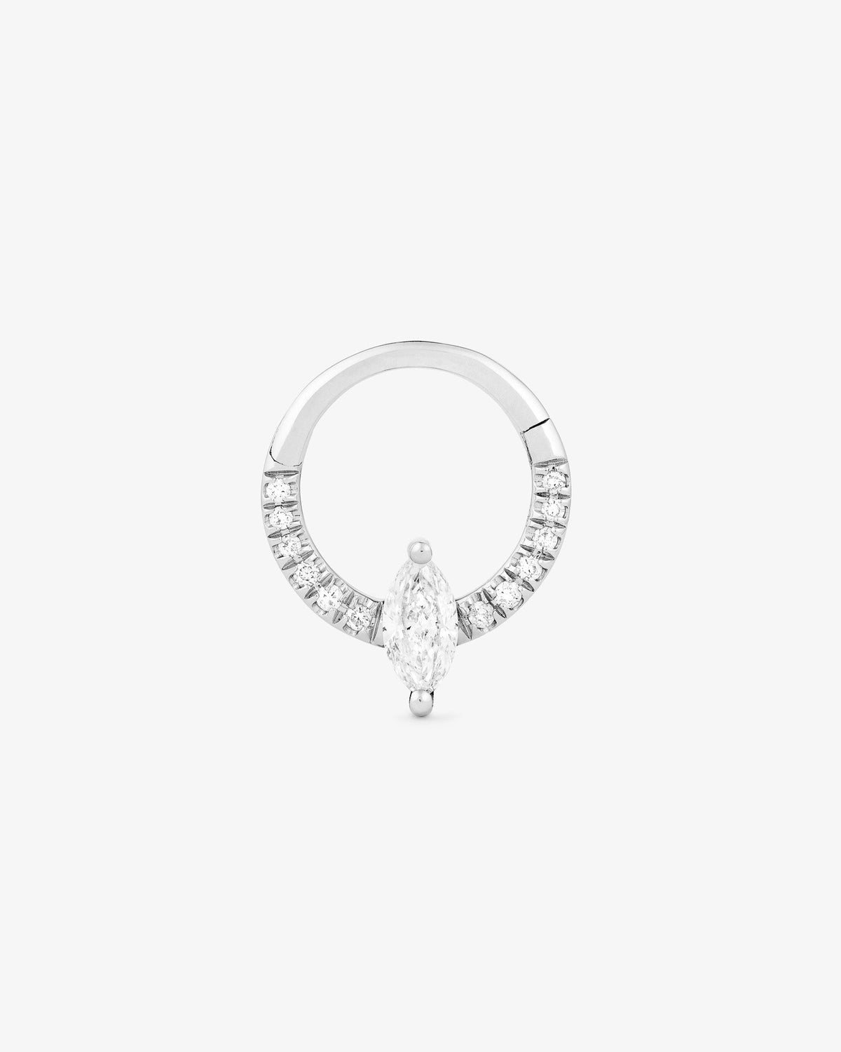 Daphne clicker in 14k white gold.